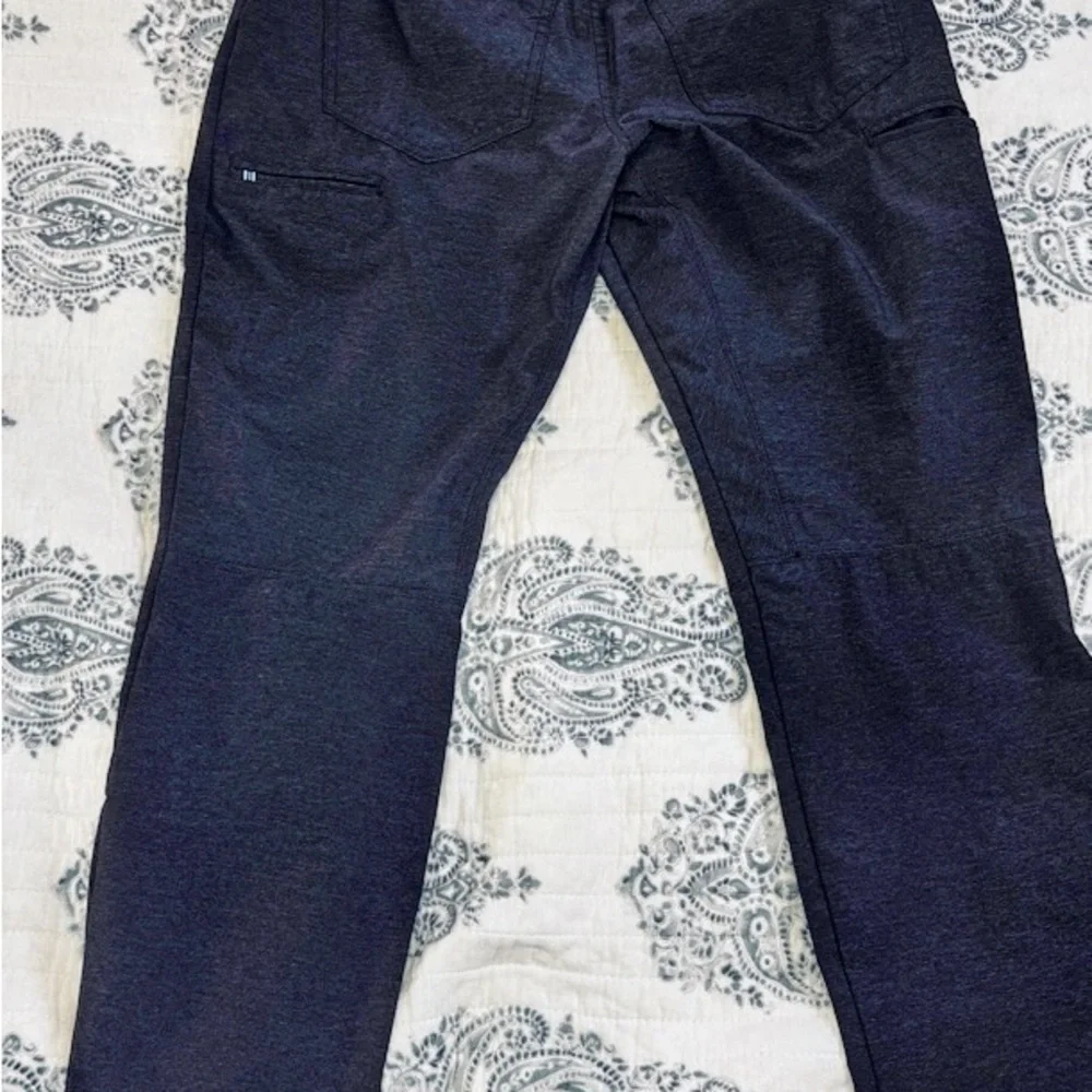 KÜHL Men’s Pants‎ 32x30 Gray Stretch Travel Casual Tapered Outdoor